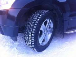 Dunlop SP Winter ICE 01. Зимние, шипованные, 2014 год, износ: 5%, 4 шт