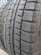 Bridgestone Blizzak Revo GZ. Зимние, без шипов, 2014 год, износ: 5%, 2 шт