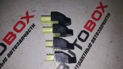 Датчик airbag. Toyota: Mark X Zio, Aurion, Mark X, Corolla Axio, RAV4, Scion, Camry, Corolla, Previa, Estima, Vanguard, Wish, Auris, Blade, Tarago, Co...