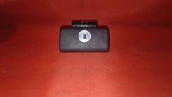 Замок бардачка. Toyota: Corolla, Corolla Verso, Picnic Verso, Windom, Solara, Camry, Avensis Verso Lexus ES330, MCV31 Lexus ES300, MCV30, MCV31 Двигат...