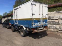 Mitsubishi Canter. 1995, 4 200 куб. см., 3 445 кг.