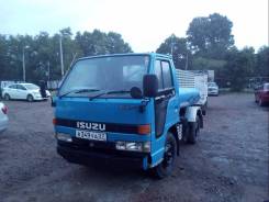 Isuzu. Продаётся авто цестерна 2 куба исузу ельф, 4 000 куб. см., 1 800,00 куб. м.