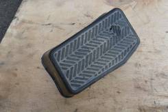 Подставка под ногу. Toyota: Corolla, Corolla Levin, Sprinter, Sprinter Marino, Sprinter Trueno, Corolla Ceres, Prius, Sprinter Carib, Corolla Sprinter...