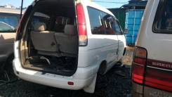 Уплотнитель стекла двери. Toyota Town Ace Noah, CR42, KR52, KR41, KR42, SR40, SR50, SR50G, CR50, CR41, CR52, CR51, CR40 Toyota Lite Ace Noah, CR52, CR...