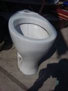 Унитазы.