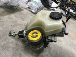 Цилиндр главный тормозной. Toyota Aristo, JZS161 Двигатель 2JZGTE