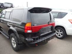 Накладка на дверь багажника. Mitsubishi Challenger, K99W