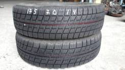 Bridgestone Blizzak Revo2. Зимние, без шипов, 2011 год, износ: 5%, 2 шт