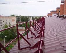 Ограждения кровли.