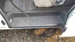Порог пластиковый. Toyota Lite Ace, SR40 Toyota Town Ace, SR40 Toyota Town Ace Noah, SR40, SR50, SR50G, CR50, CR40 Toyota Lite Ace Noah, SR40, CR40, C...