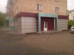 Сдаётся в аренду торговое помещение!. 36 кв. м., улица Коммунаров 25, р-н Цемзавод