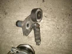 Натяжной ролик. Peugeot 607 Peugeot 407 Citroen C5