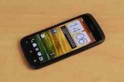 HTC One S. Б/у