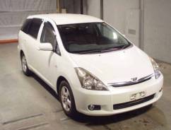 Toyota Wish. ZNE10