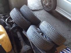 Dunlop EconoDrive. Зимние, шипованные, износ: 30%, 4 шт