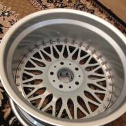 BBS. 8.0/9.0x18, 5x120.00, ET20/22