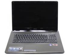 Asus. 17"