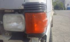Продам решетку, габариты. Mazda Bongo, SE28T