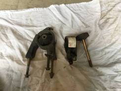 Опора. Toyota: Vitz, Echo Verso, XA, Yaris, Echo, Platz, Yaris Verso, Succeed, Probox, Scion Двигатели: 1SZFE, 1NZFE, 2NZFE, 1NDTV