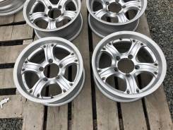 Suzuki. 7.0x16, 5x139.70, ET5, ЦО 110,1 мм.