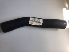 Патрубок радиатора. Toyota Land Cruiser, FJ80, FZJ80, HDJ80, HDJ81, HZJ80, HZJ81 Двигатели: 3FE, 1HZ, 1HDT, 1FZFE, 1HDFT
