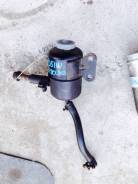 Бачок гидроусилителя руля. Suzuki Escudo, TD02W, TA52W, TD01W, TA51W, TD11W, TD32W, TA31W, TA01W, TA11W, TA02W, TD51W, TD31W, TD52W Двигатели: G16A, H...