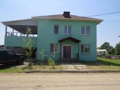 Продам 2-х этажный коттедж пос. Николаевка ул. Пионерская. Пос.Николаевка, р-н Смидовичский, площадь дома 174 кв. м., скважина, электричество 6 кВт, о...
