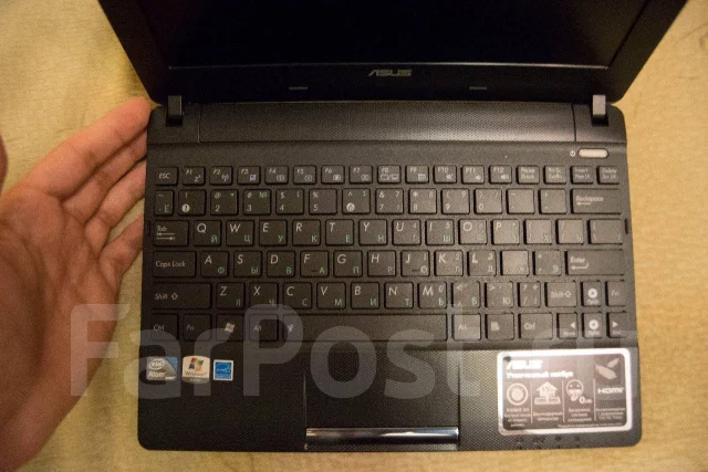 Asus Eee PC X101CH. 10.1", 1,6����, ��� 1024 ��, ���� 320���, WiFi: 1, Bluetooth: 1, ����������� �� 5��. ����