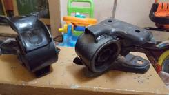 Сайлентблок. Honda CR-V, RE4, DBA-RE3, DBA-RE4 Honda CR-V I-CTDI Двигатели: K24A, N22A2