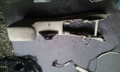 Бардачок. Toyota Corolla Axio, NZE141, NZE144, ZRE142, ZRE144 Toyota Corolla Fielder, NZE141, NZE141G, NZE144, NZE144G, ZRE142, ZRE142G, ZRE144, ZRE14...