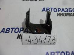 Кронштейн двигателя правый Honda Stepwgn