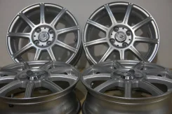OZ Racing Force. 5.5x15", 4x100, ET48 ����