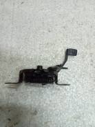 Замок капота. Nissan Terrano, LBYD21, VBYD21, WBYD21, WHYD21 Nissan Datsun, BMD21, LBMD21, QMD21, QYD21, LBYD21, VBYD21, WBYD21, WHYD21