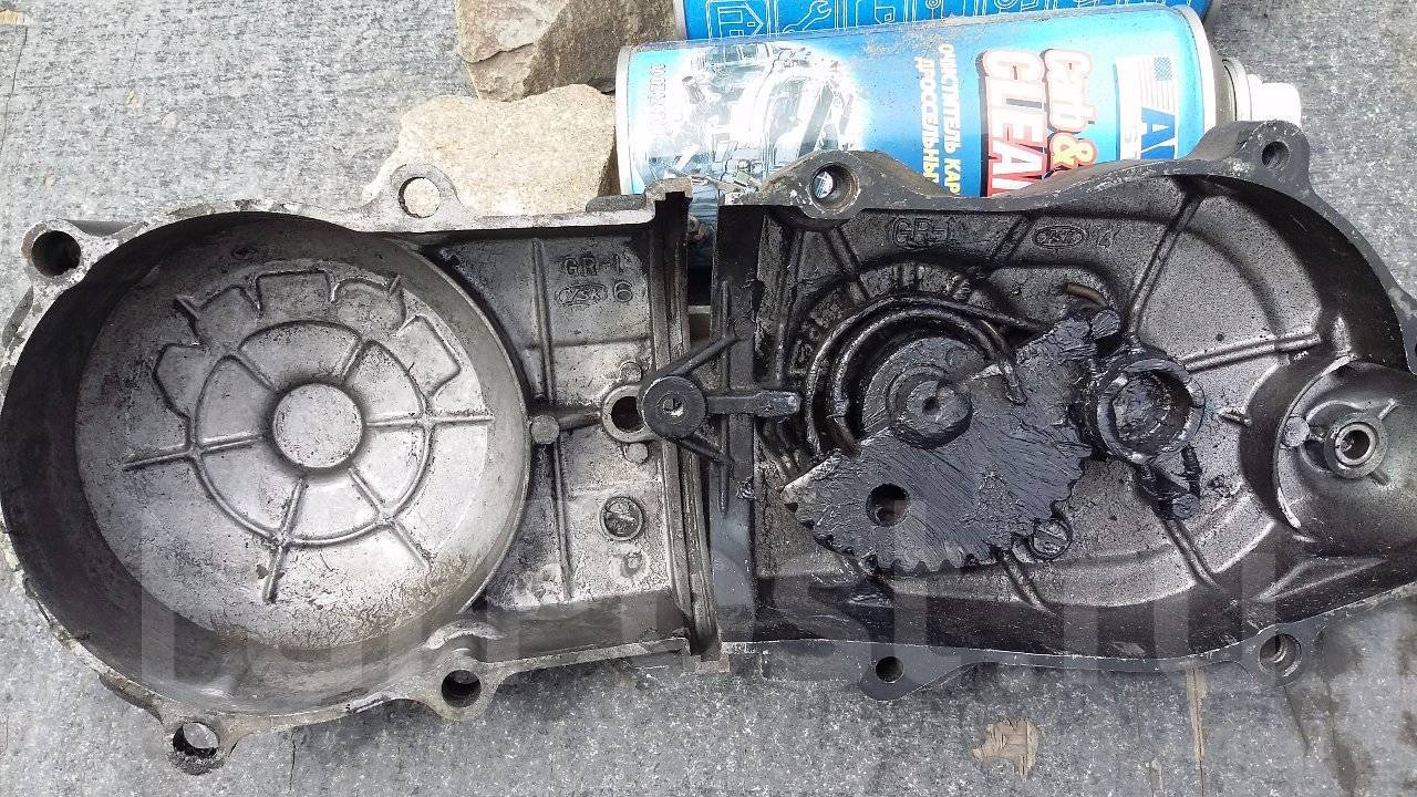 Крышка вариатора honda. Honda Dio af18 крышка вариатора. Крышка вариатора Honda Dio 27. Крышка вариатора Хонда дио 27. Крышка вариатора Хонда дио.