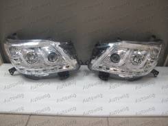 Фара. JAC S5 Toyota Land Cruiser Prado
