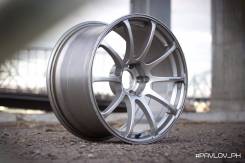 Advan Racing RS. 9.0/10.0x18, 5x114.30, ET29/35, ЦО 72,0 мм.