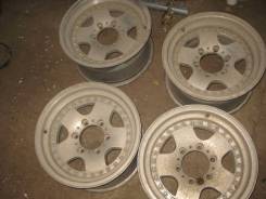 Jawa. 8.0x16, 6x139.70, ET10