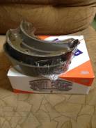 Колодка стояночного тормоза. Mazda Laputa, HP22S Mazda Spiano, HF21S Mazda AZ-Wagon, MJ23S, MJ21S, MJ22S Mazda Carol, HB24S, HB23S Subaru R1, RJ2, RJ1...