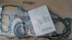 ����������� ��������� Mitsubishi 4M40 ME996729, ME995502 ����