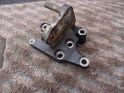 Кронштейн опоры двигателя. Honda Prelude Honda Accord Honda Ascot Innova Двигатели: H23A1, H23A2, H23A, H23A3