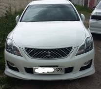 Передняя губа на Toyota Crown- кузов 200. Toyota Crown. Под заказ