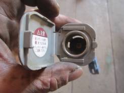 Прикуриватель. Toyota Camry Gracia Toyota Qualis Toyota Mark II