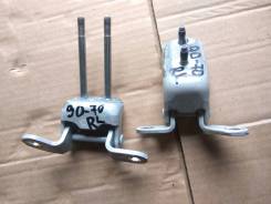 Крепление двери. Toyota: Vista, Mark II Wagon Blit, Verossa, RAV4, Camry, Mark II, Cresta, Chaser Двигатели: 3CT, 3SFE, 4SFE, 1GFE, 1JZFSE, 1JZGE, 1JZ...