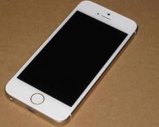Apple iPhone 5s 32Gb. Б/у