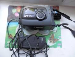 JVC. Менее 4-х Мп, с объективом