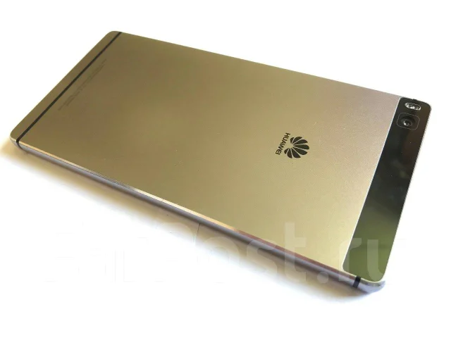 Huawei P8. �/� ����