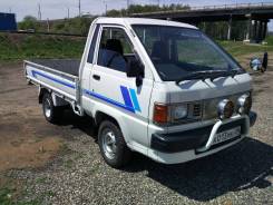 Toyota Lite Ace. Продам в отличном состояние, бензин, м. к. п, 1 500 куб. см., 1 000 кг.