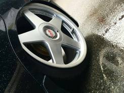 OZ Racing. 7.0/7.0x17, 4x114.30, 5x114.30, ET40/45, ЦО 74,0 мм.
