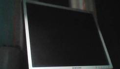 Samsung. 19" (48 см), технология LCD (ЖК)