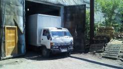 Toyota Toyoace. Тойота Тойоайс широколобый 3 тонны, 3 700 куб. см., 3 000 кг.